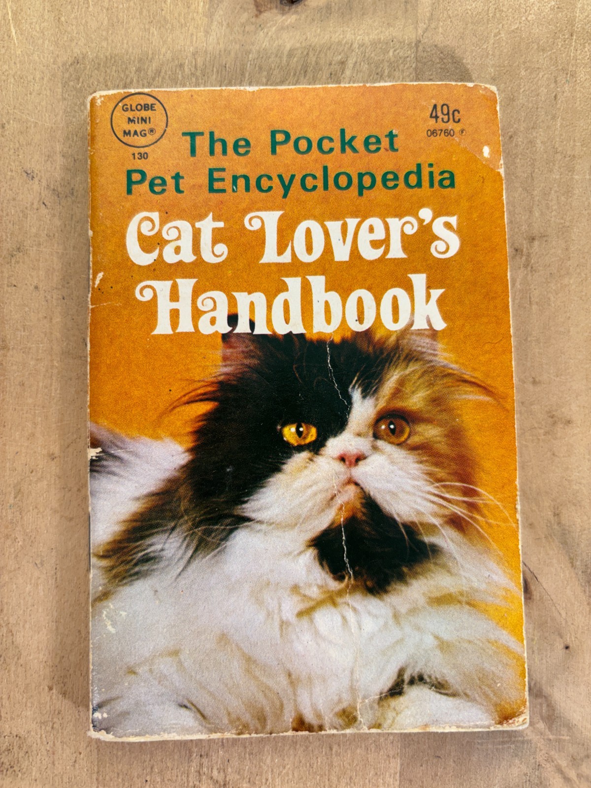 Lot 4 Vtg Cat Books, Uncanny Cats, The Pocket Pet Encyclopedia, Home Pet Guide