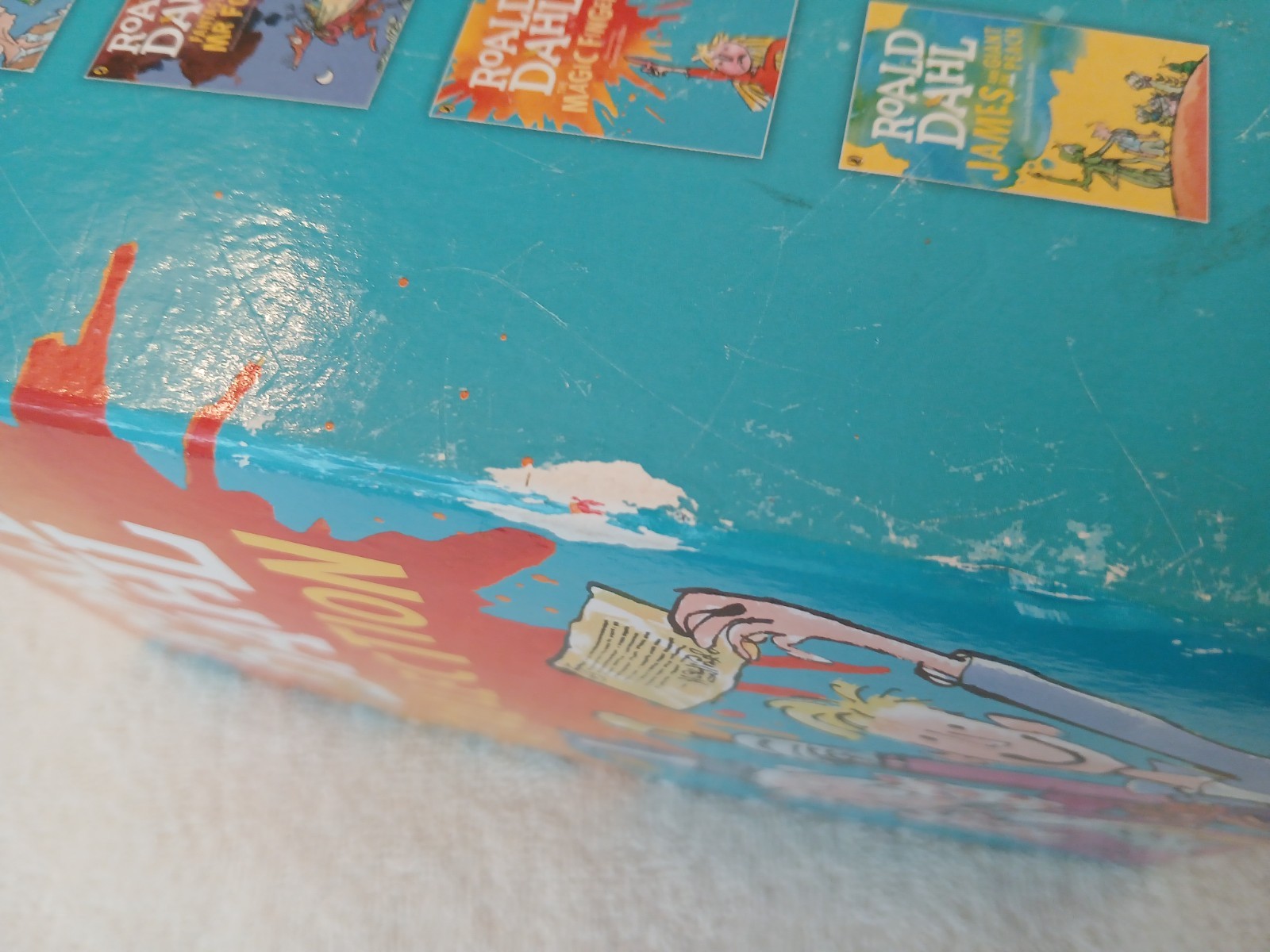 Roald Dahl Collection 16 Books Box Set – VG Books in GOOD Box