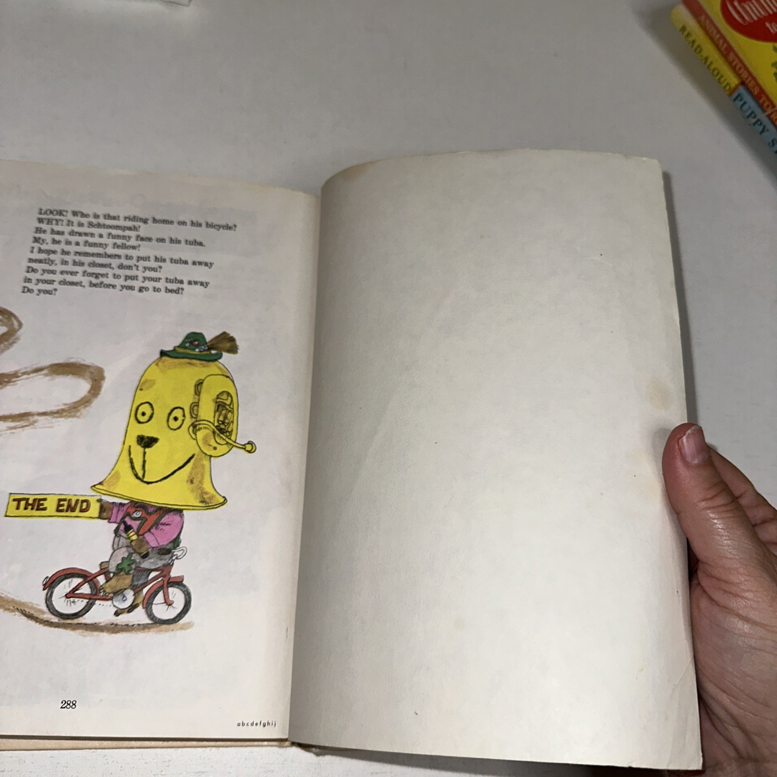 Richard Scarry’s Best Story Book Ever Western Publishing Poetry & Fable Book VG