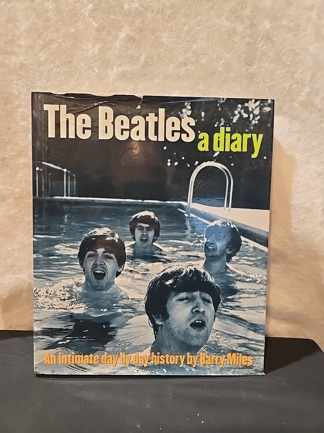 The Beatles A Diary by Barry Miles – (2004, Hardcover Book, 12.5″ x 10.5″) W/DJ