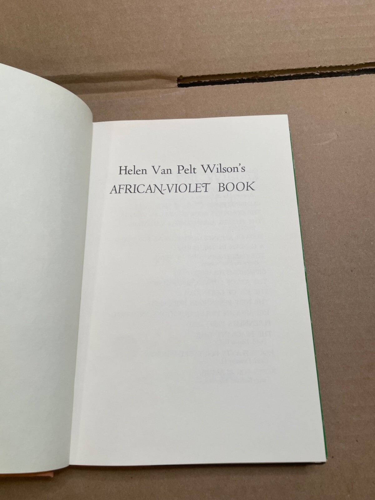 Helen Van Pelt Wilson’s African-Violet Book [HC/DJ) 1970