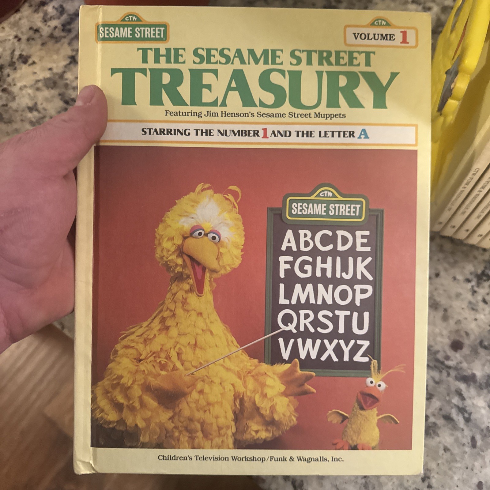 Complete Sesame Street Treasury Set 1-15 w/ Big Bird Holder 1983 CTW Books