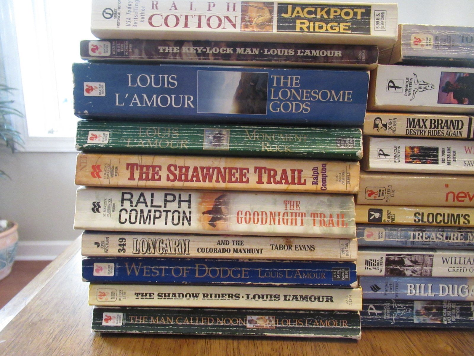 Old Western Paperback Books Lot of 29 Lamour Compton Johnstone etc Some Vintage