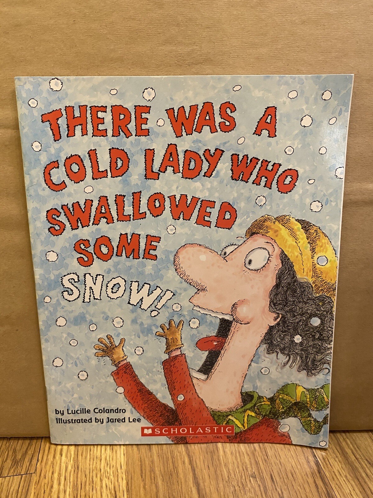 Vintage 4 Kids Christmas Themed Picture Books Bundle. There Was An Old Lady.