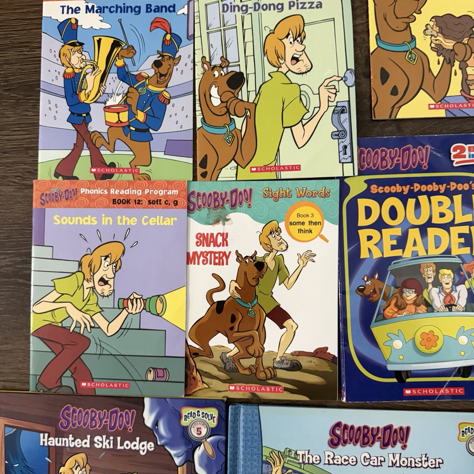 Scooby Doo Book Lot 25 Scholastic Readers Phonics Picture Clue Kids Books
