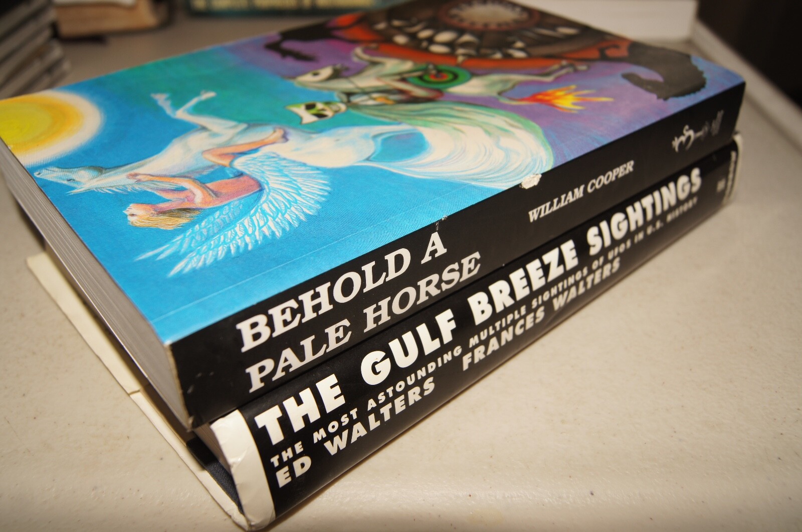 Behold a Pale Horse William Cooper 1991 UNREVISED 500p Protocols of Zion CFR UFO