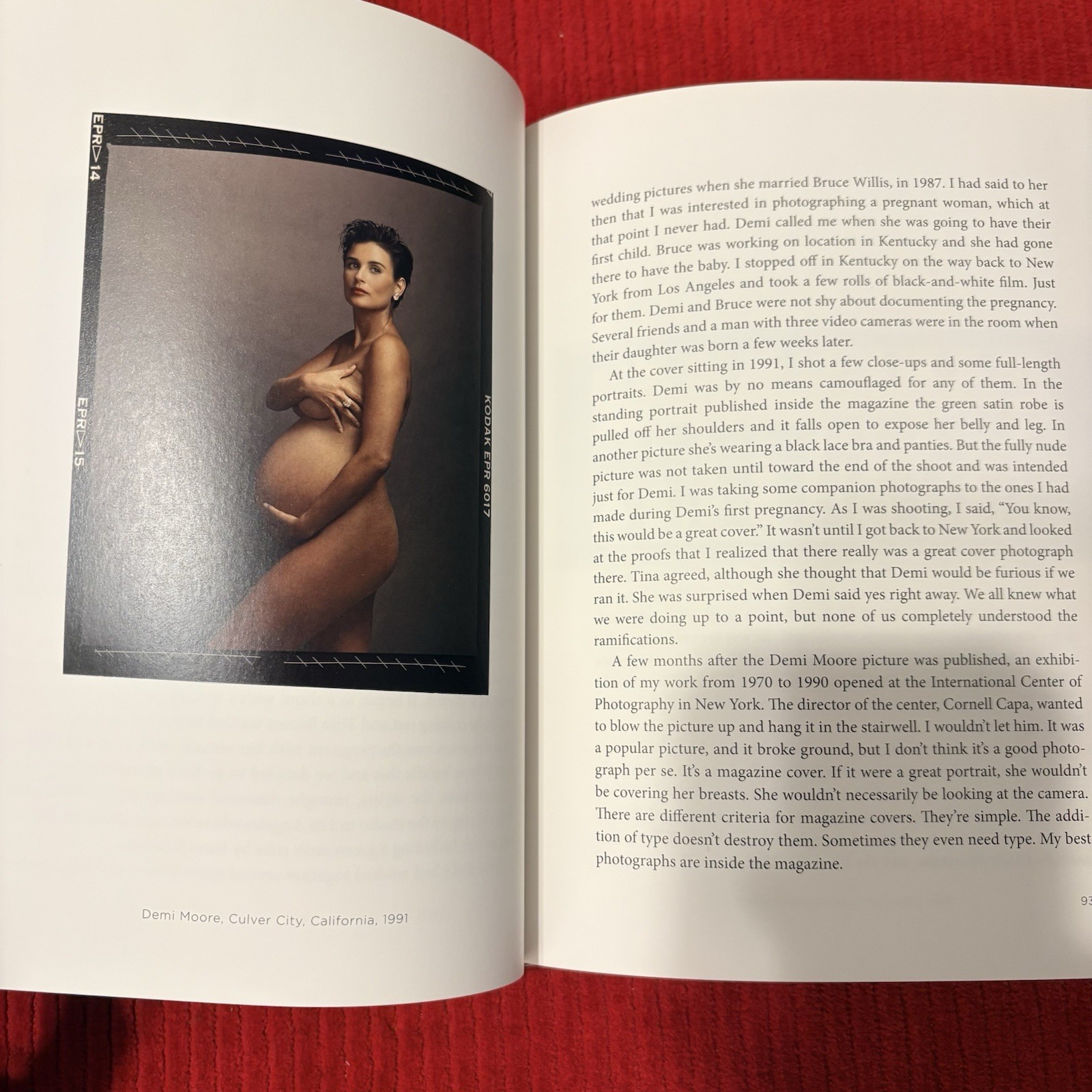 ANNIE LEIBOVITZ AT WORK (Hardcover)