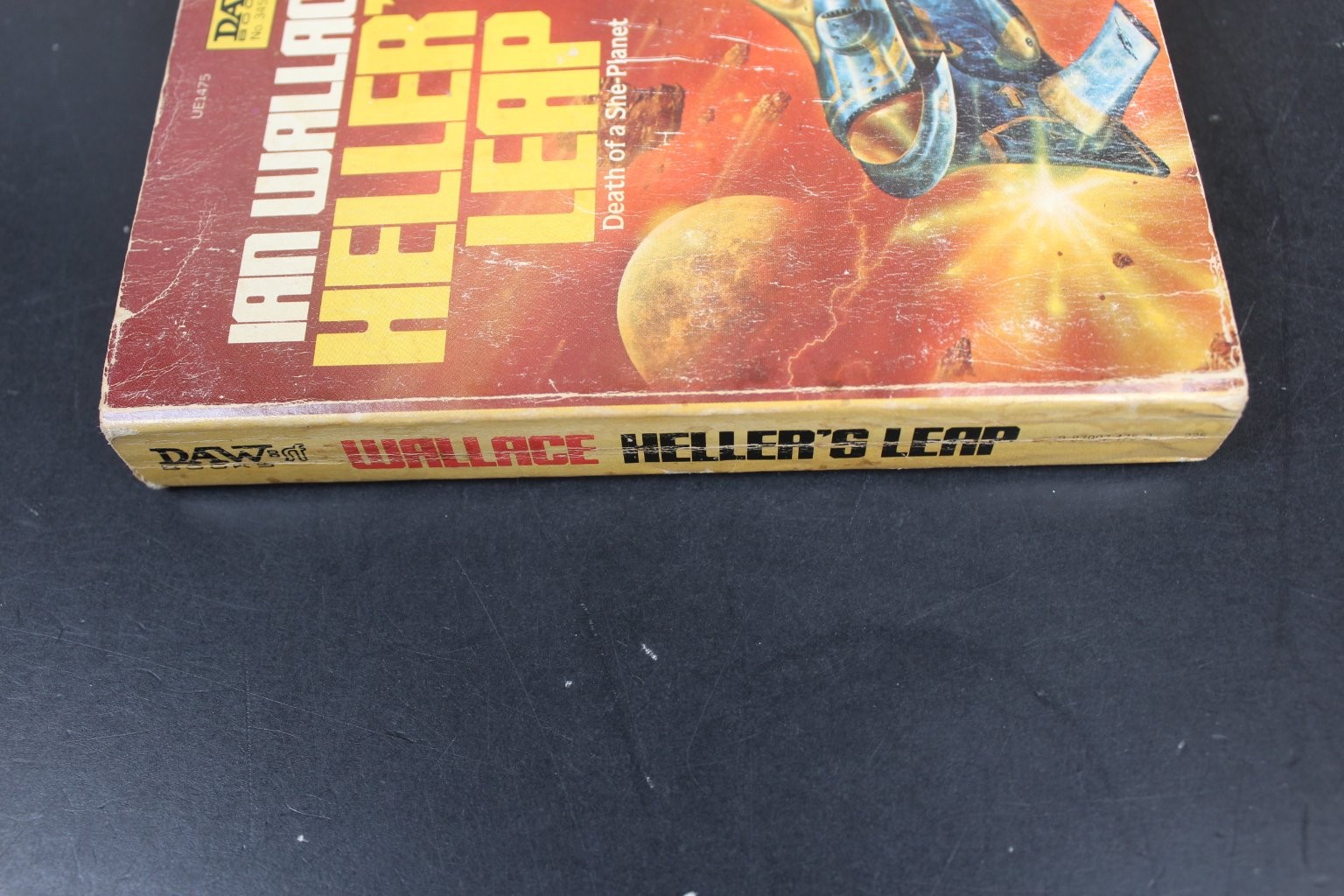 Heller’s Leap Ian Wallace 1979 First Printing Science Fiction DAW Books PB SF