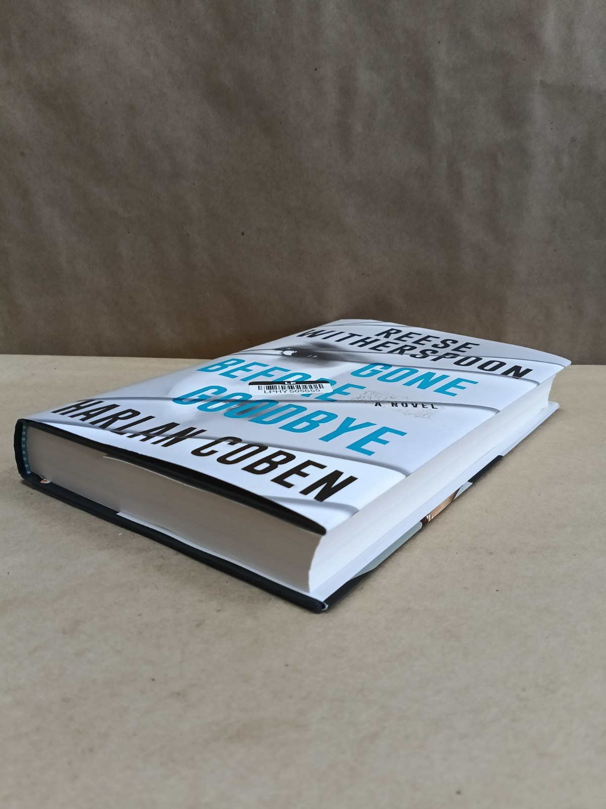 Reese Witherspoon – GONE BEFORE GOODBYE Hardcover SEE DESCRIPTION