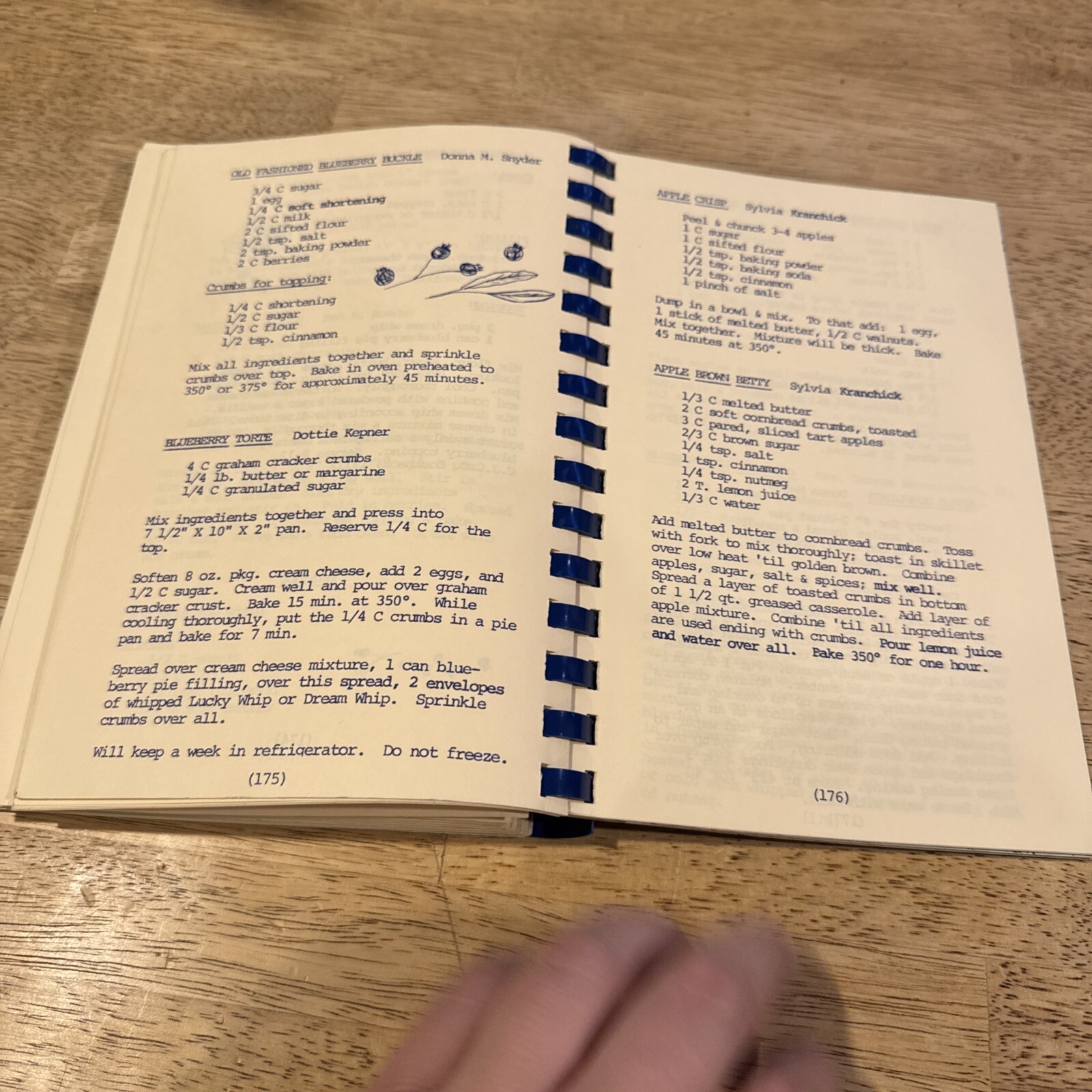 Carlisle Heritage ‘76 Cookbook A Bicentennial Collection 228 Pages Rare PA
