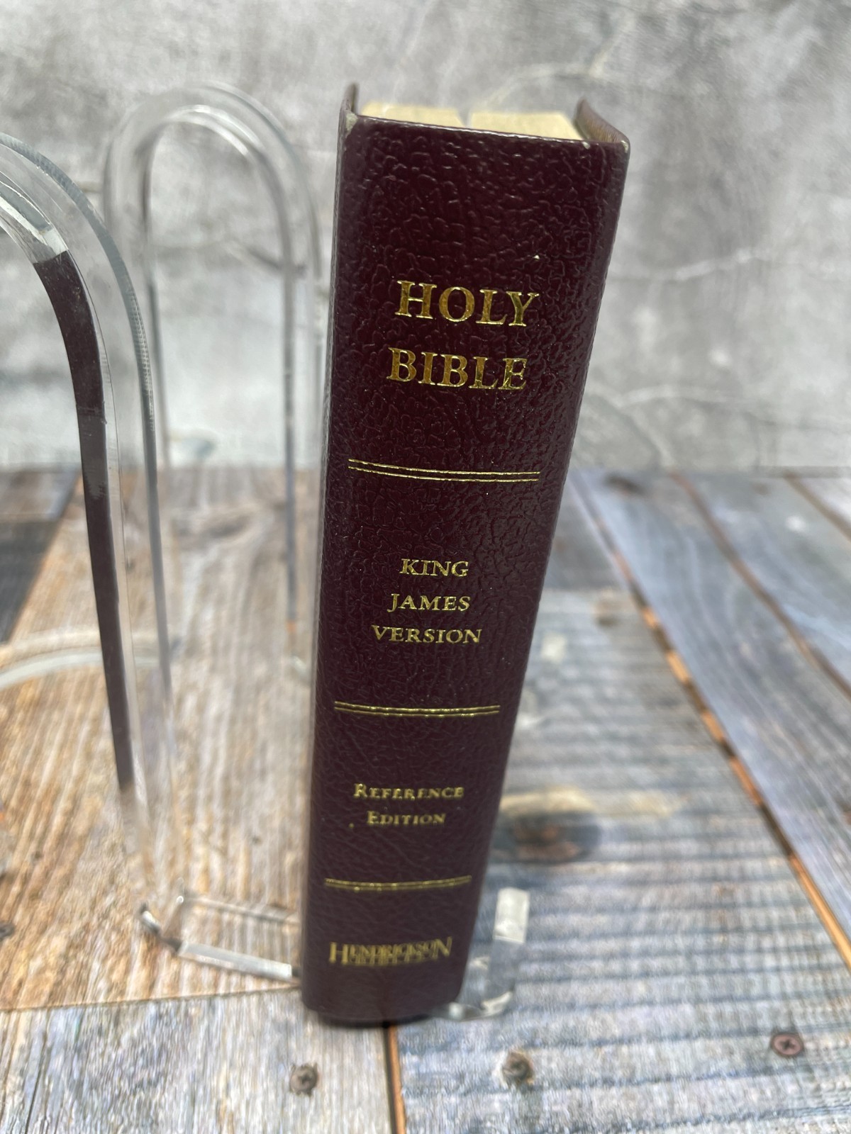 The HOLY BIBLE: King James Version Reference Edition HC Hendrickson 2012 VG