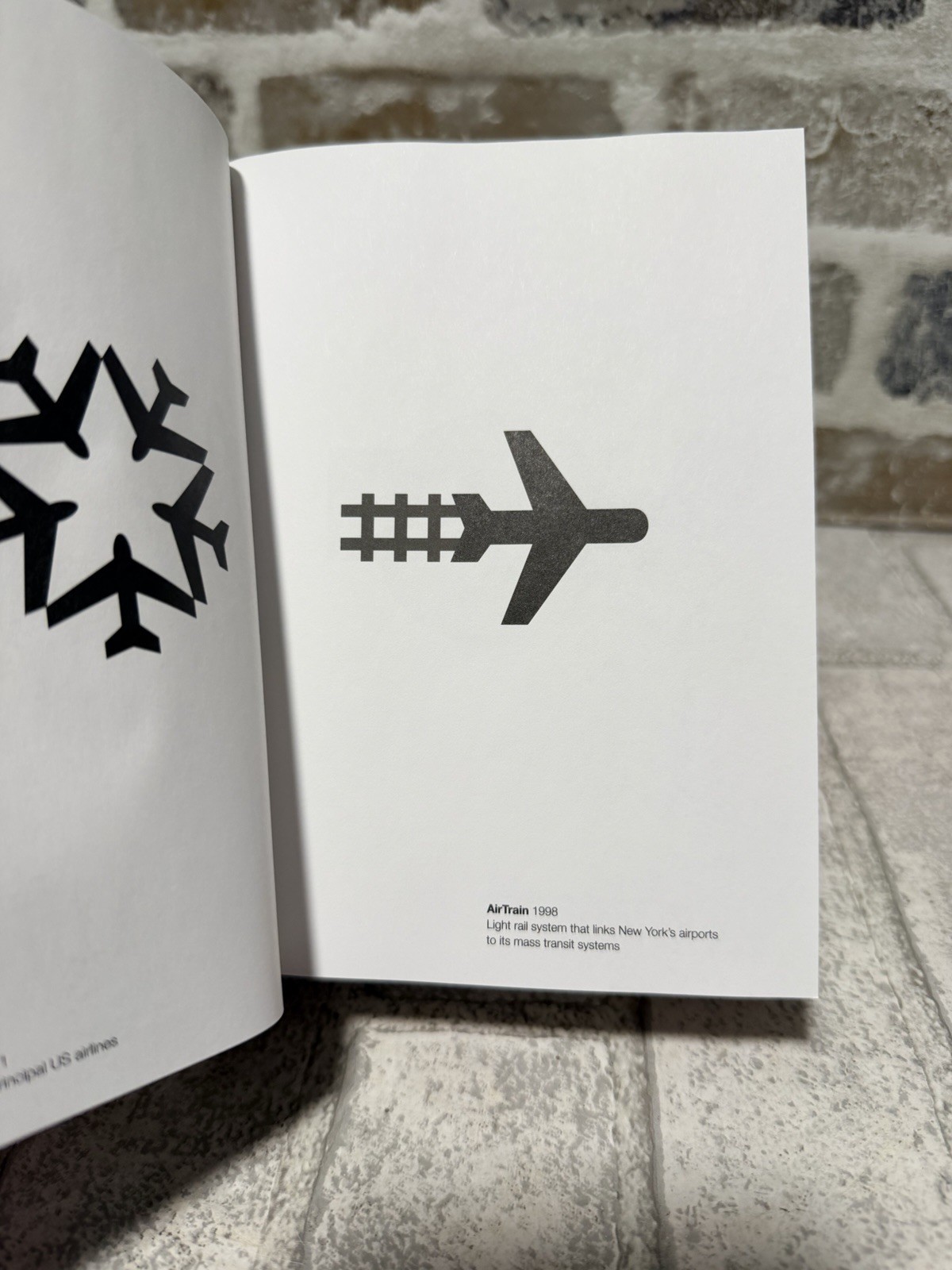 Pentagram: Marks – 500 Symbols and Logotypes (Red Softbound Cover, 2011)