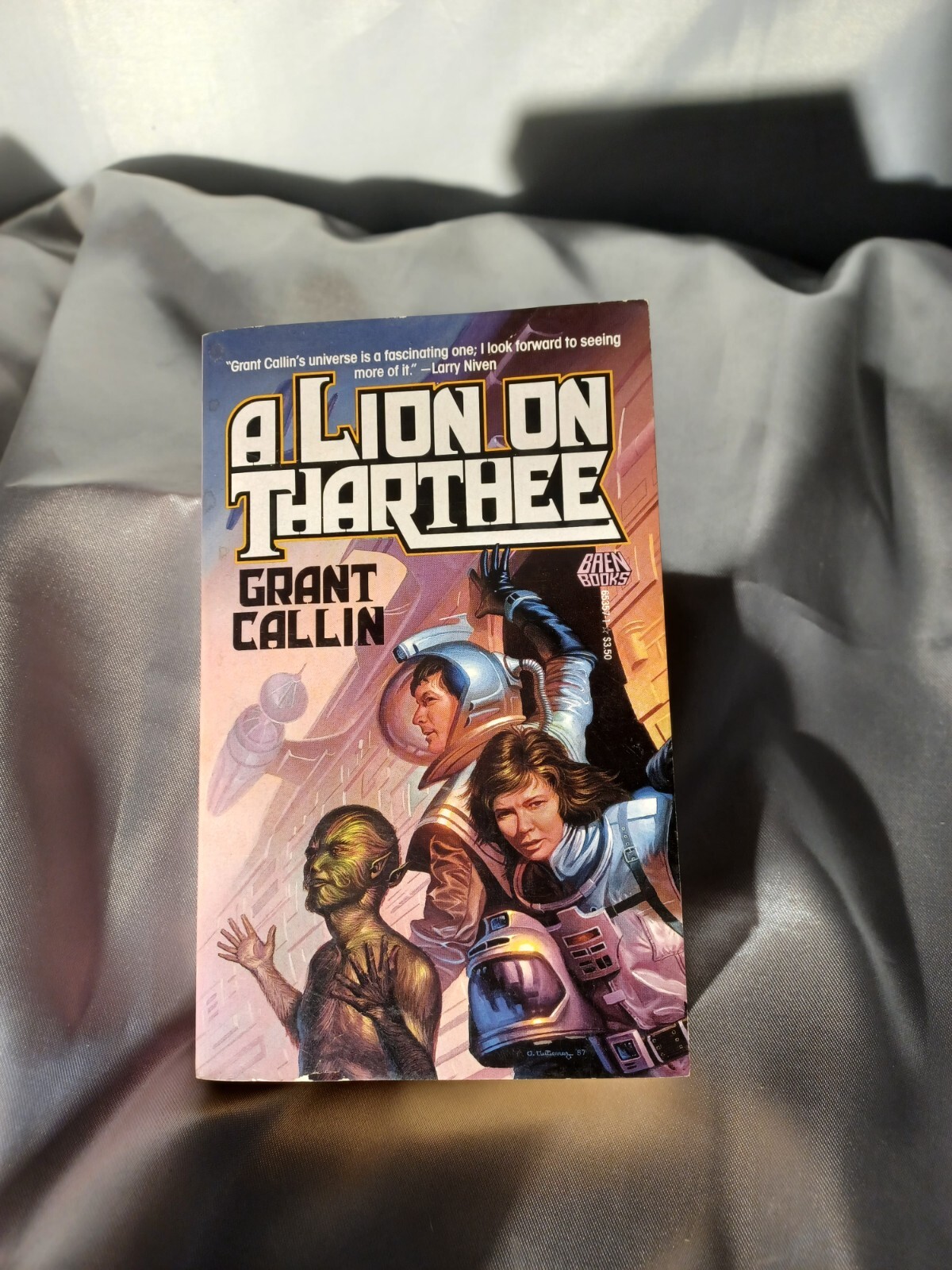 A Lion on Tharthee by Grant Callin / 1987 Baen Science Fiction Paperback