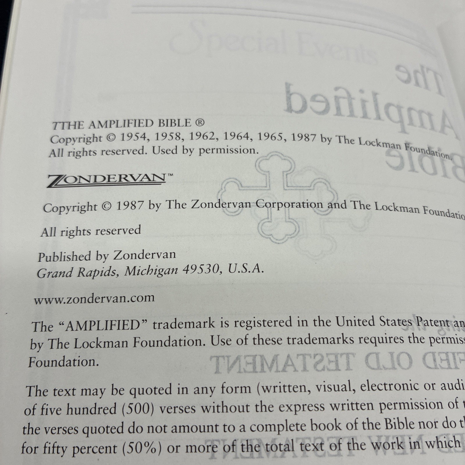 Amplified Bible Zondervan 1987 Bonded Leather Navy Blue Excellent