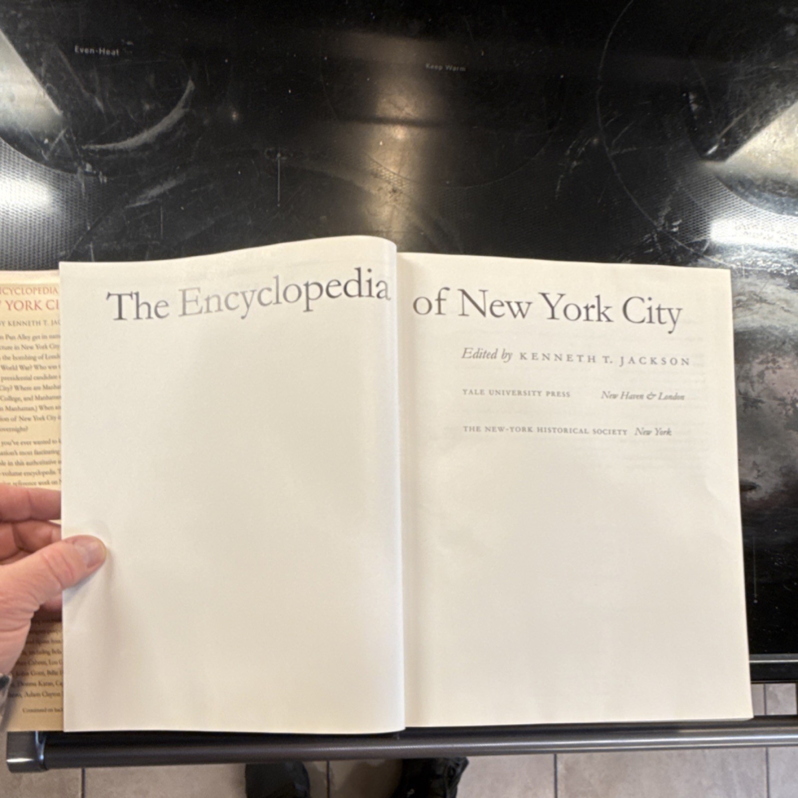 The Encyclopedia of New York City Hardcover Kenneth T. Jackson Yale Univ 1st Ed