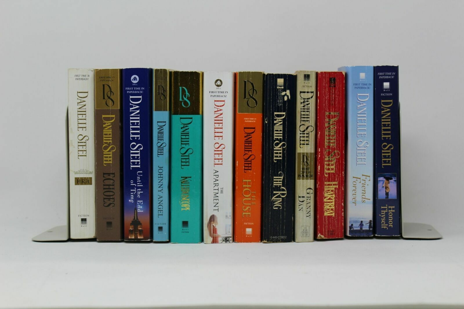 Lot of 10 Danielle Steel Romance Mass Market Paperback Books MIX