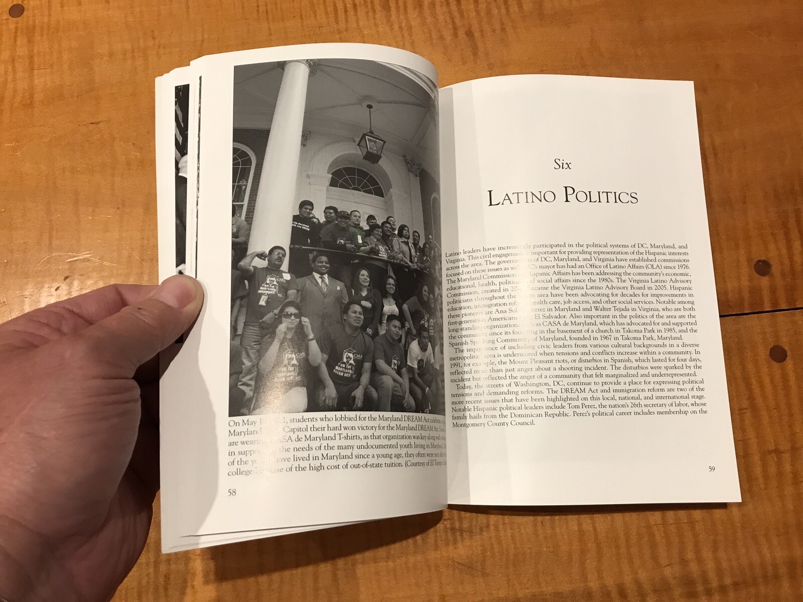 Latinos in The Washington Metro Area Images Of America -SIGNED Maria Malagon