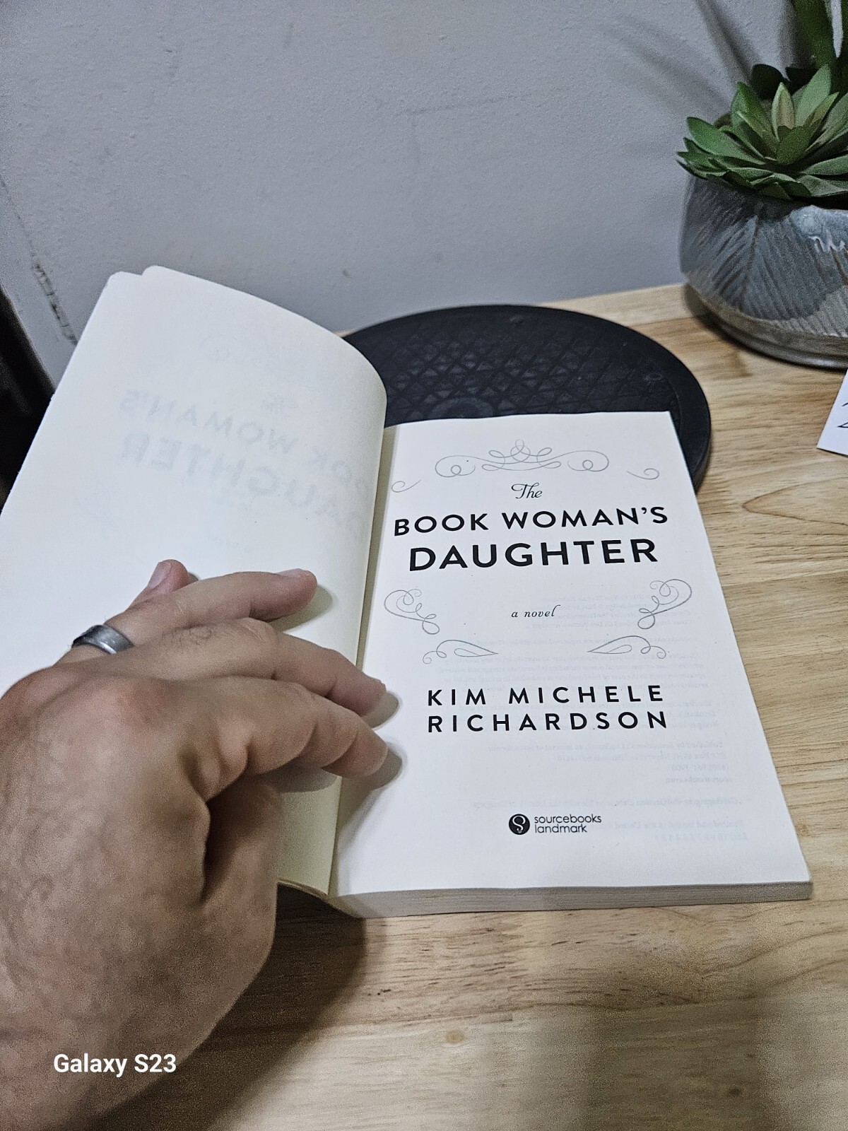 The Book Woman’s Daughter : A Novel by Kim Michele Richardson 2022 Paperback
