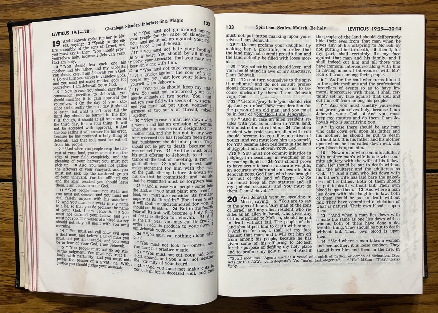 New World Translation HC Large Bible & Comprehensive Concordance Watchtower