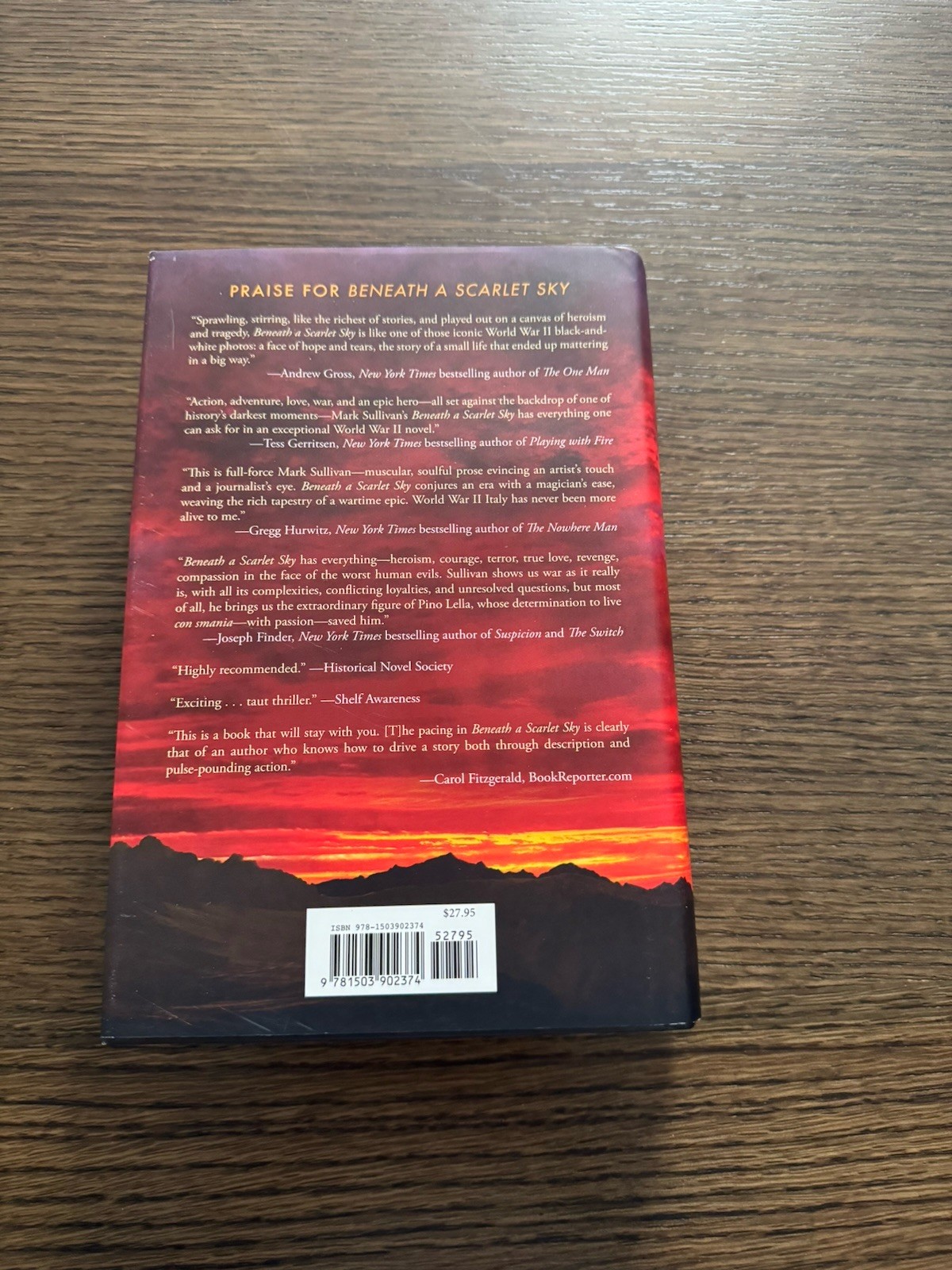 Beneath a Scarlet Sky : A Novel by Mark Sullivan (2018, Hardcover)