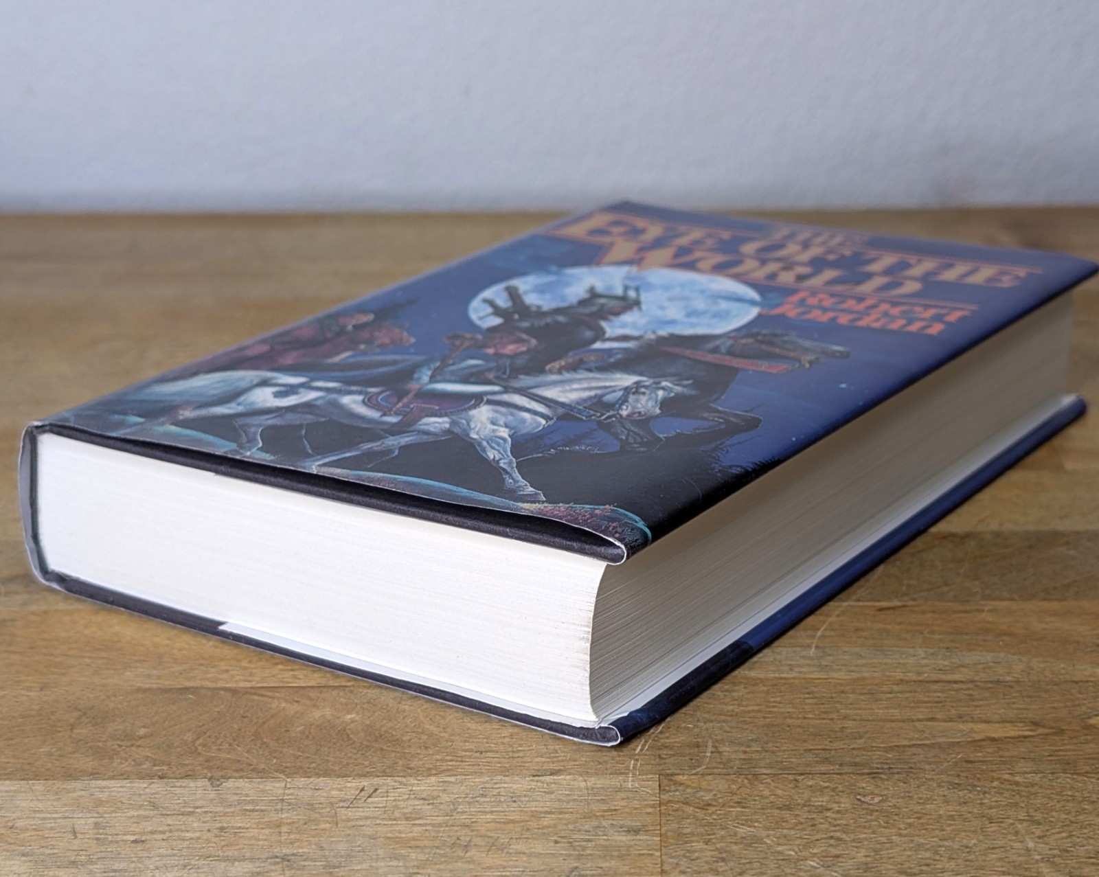 The Eye of the World by Robert Jordan Book Club Edition Hardback 1990 Tor