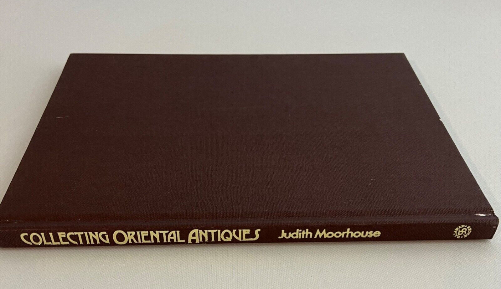 Collecting Oriental Antiques Hardcover w/DJ Judith Moorhouse Vintage
