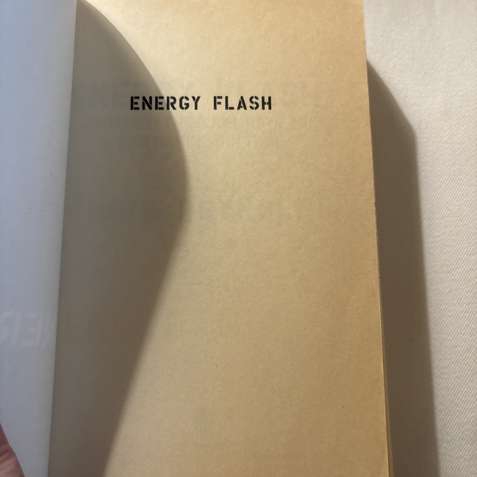 Energy Flash : A Journey Through Rave Music by Simon Reynolds Paperback 2012