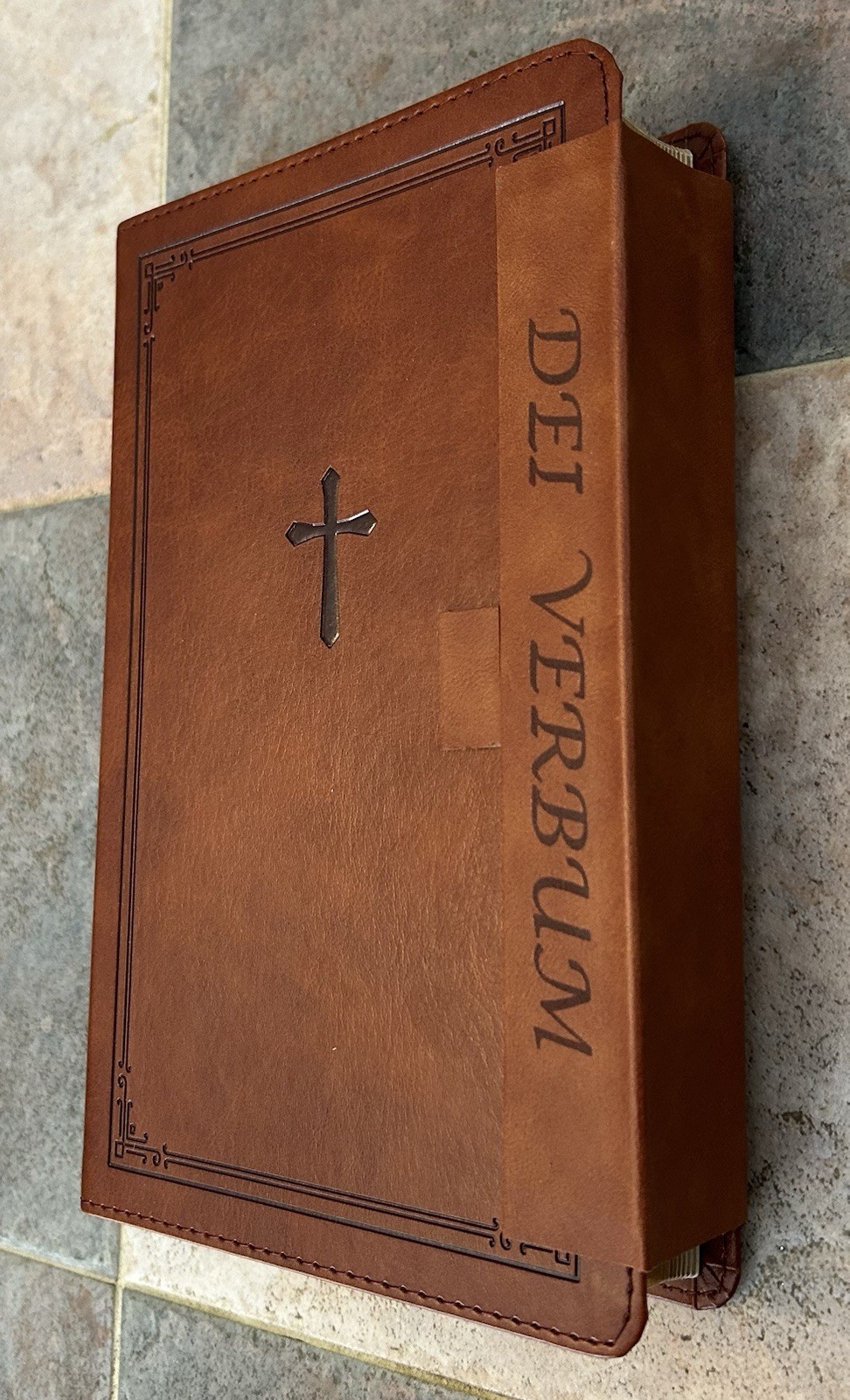 MAGNETIC CLOSURE NKJV LARGE PRINT(10.5pt) CUSTOM ENGRAVED Personal Bible