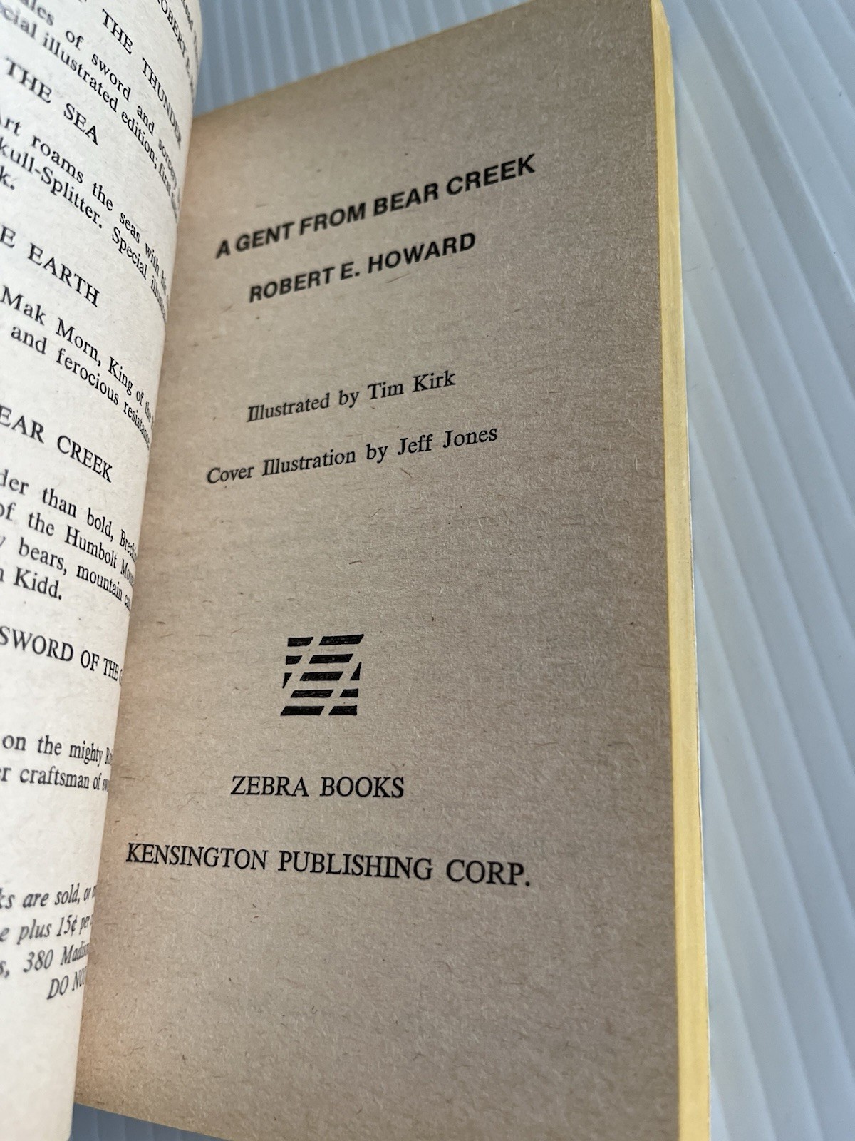 ROBERT E. HOWARD – A Gent From Bear Creek (Zebra 1st Print 1975 PB)*UNREAD VG+*