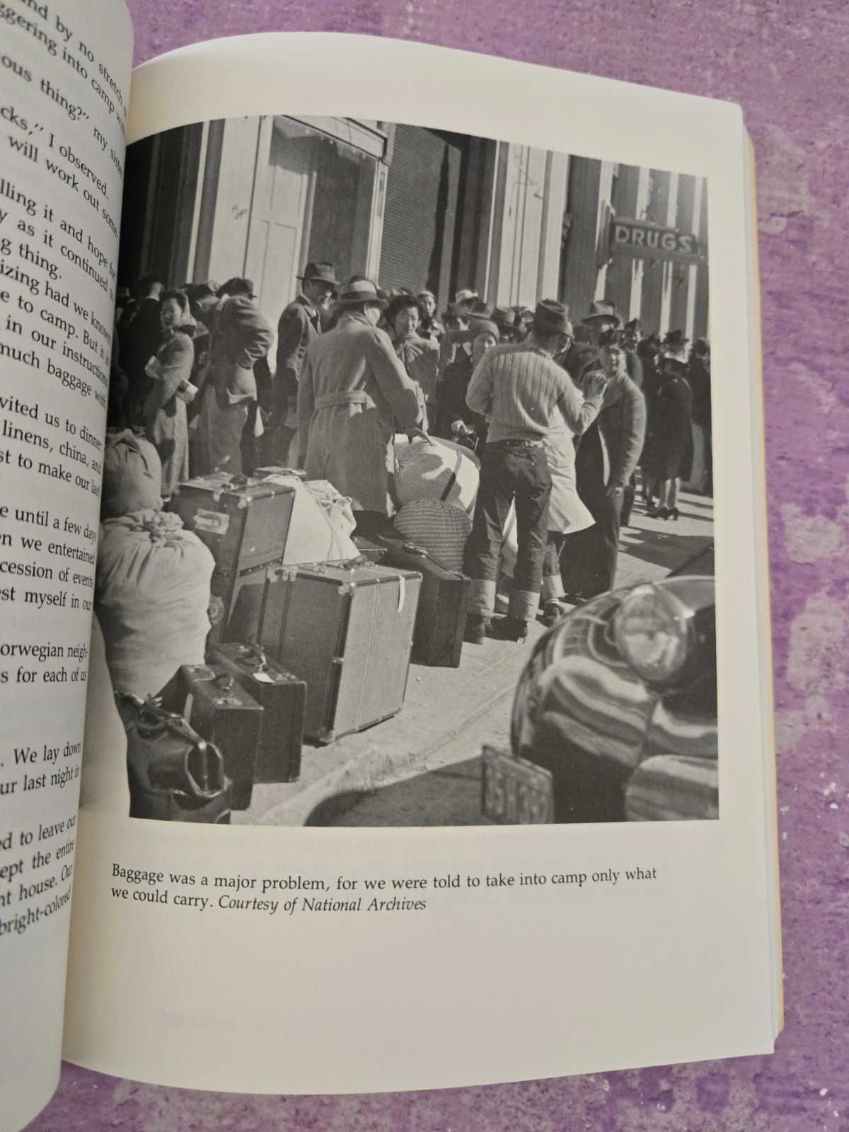 Desert Exile Uprooting of a Japanese American Family by Yoshiko Uchida WWII 1987