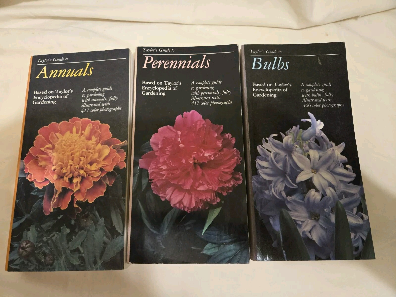 Taylor’s Guides to Gardening: Annuals, Bulbs,Perennials First Editions Softcover