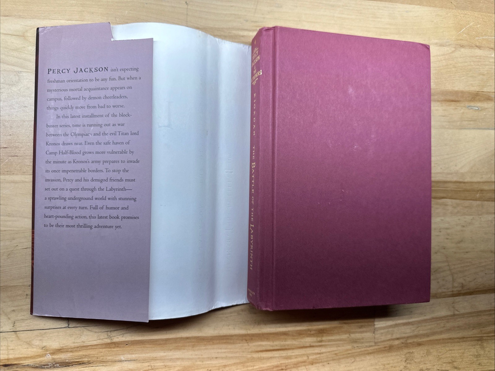 „The Battle Of The Labyrinth“ Hardcover Book-Rick Riordan First Edition Signed
