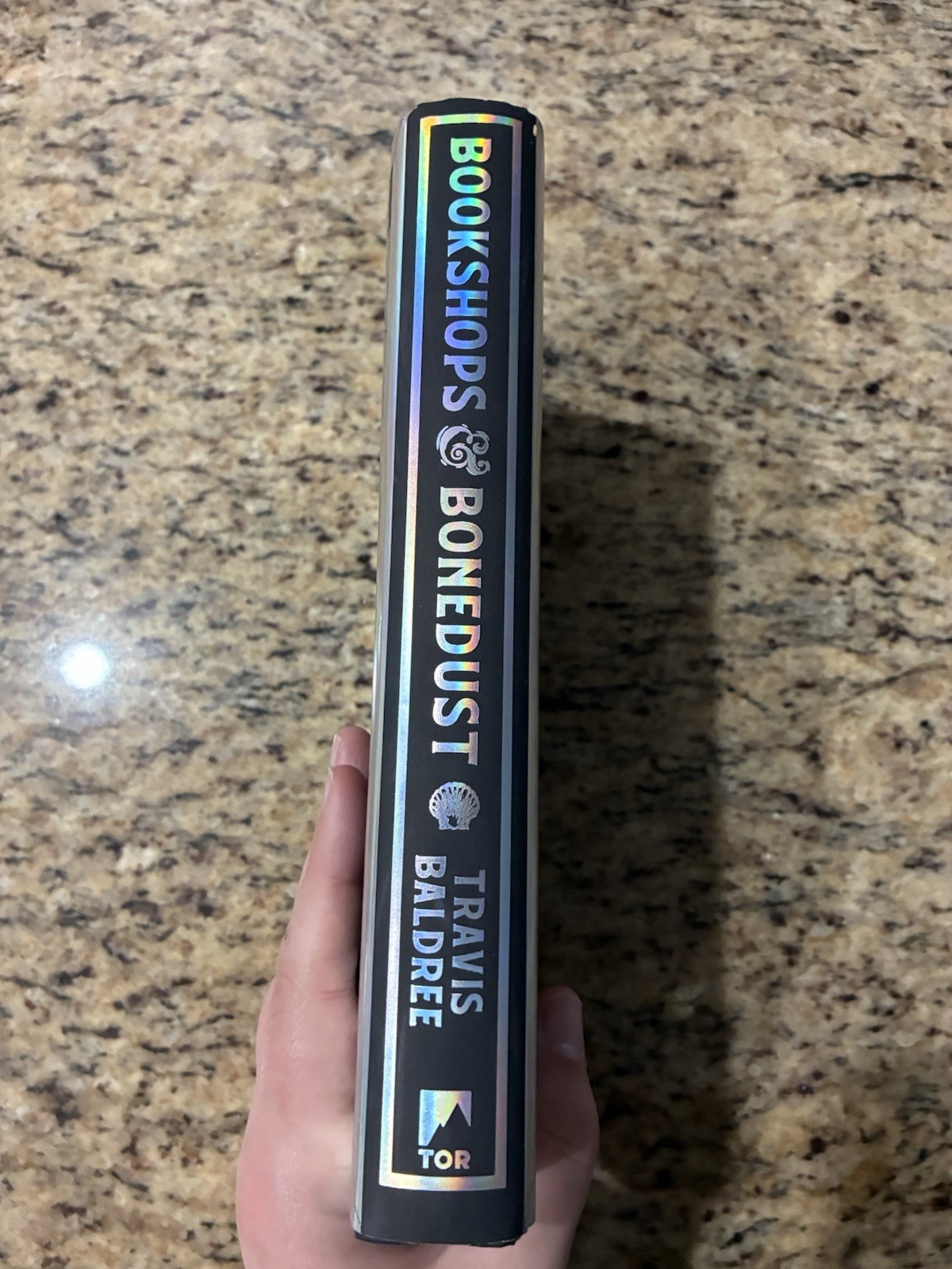 SIGNED Bookshops & and Bonedust Travis Baldree Fairyloot