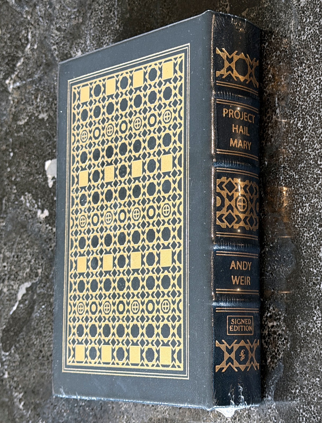 Project Hail Mary – Andy Weir – Easton Press Signed Edition Leather Bound Sealed