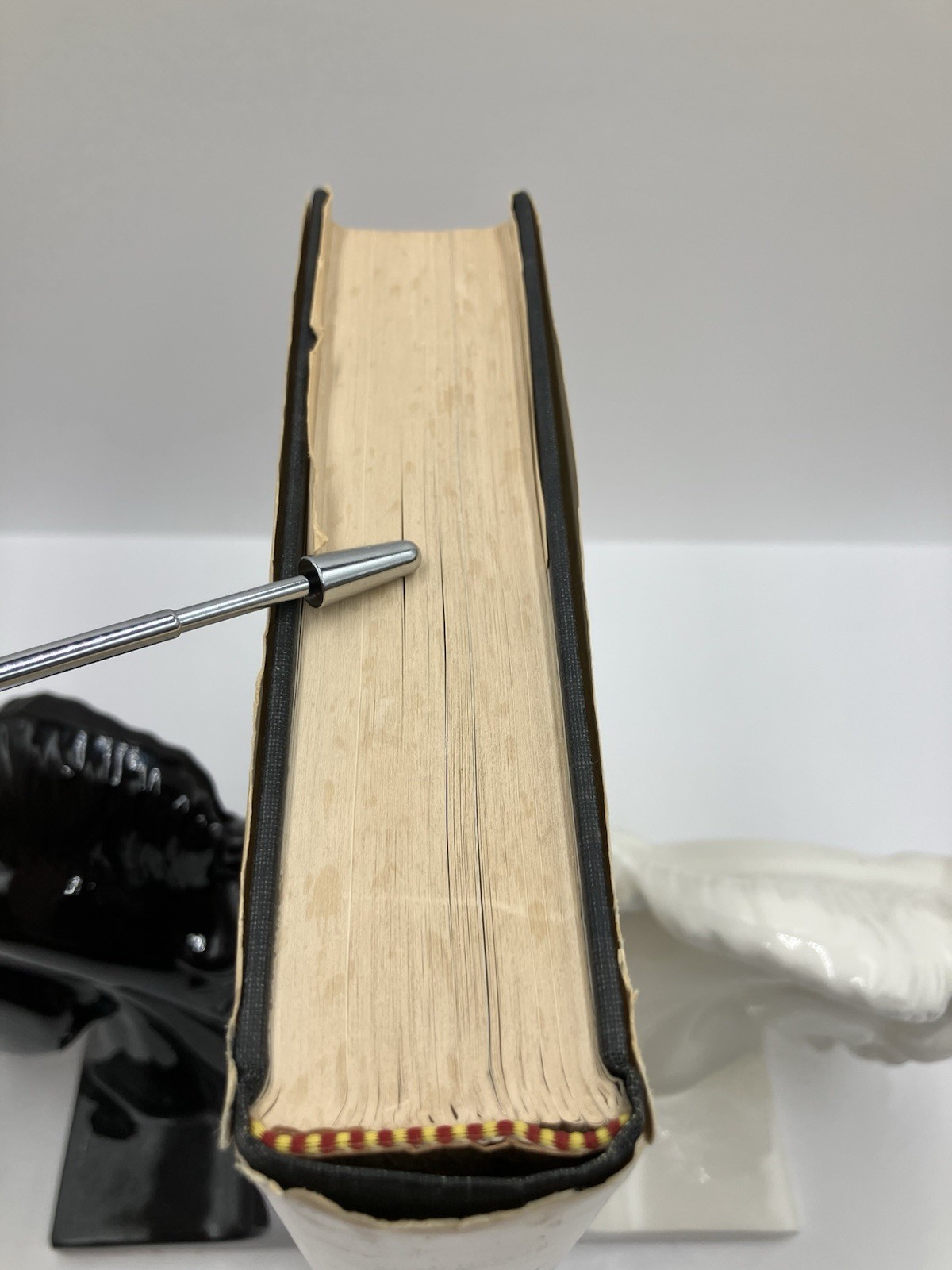 The Guns of August Barbara W. Tuchman Vintage 1979 World War 1 Hardcover DJ