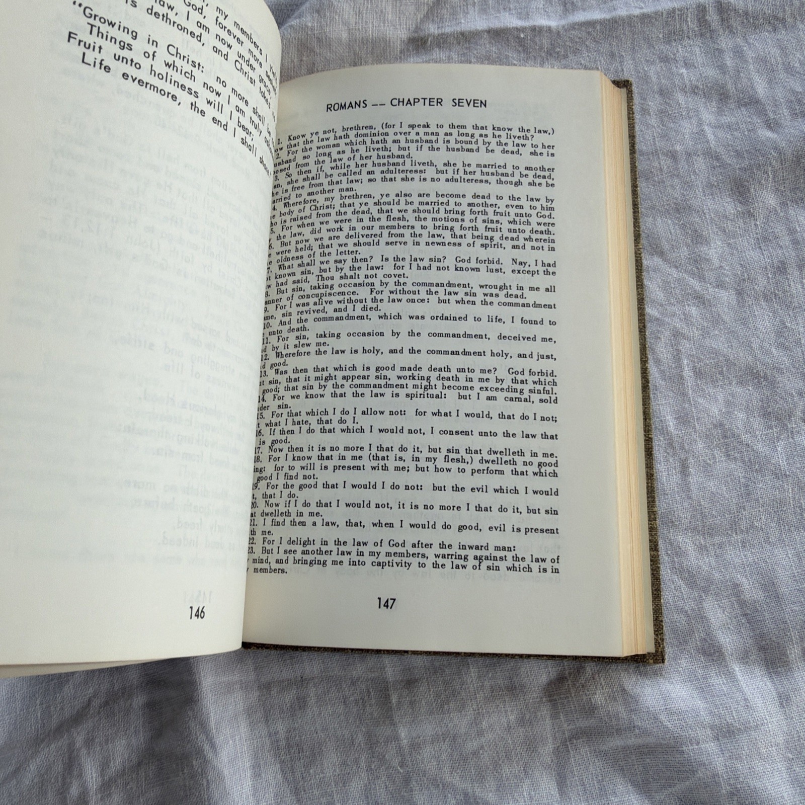 The Epistle Of Paul The Apostle To The Romans By Oliver B. Greene EUC commentary