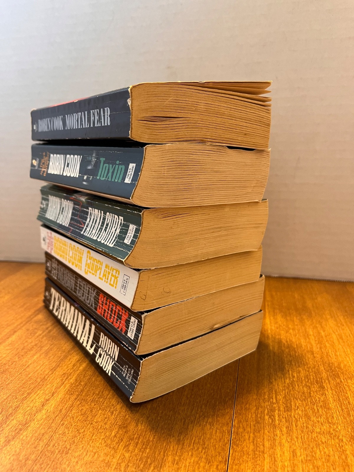 Robin Cook Paperback Novels Lot of 6 (See Photos for Titles)