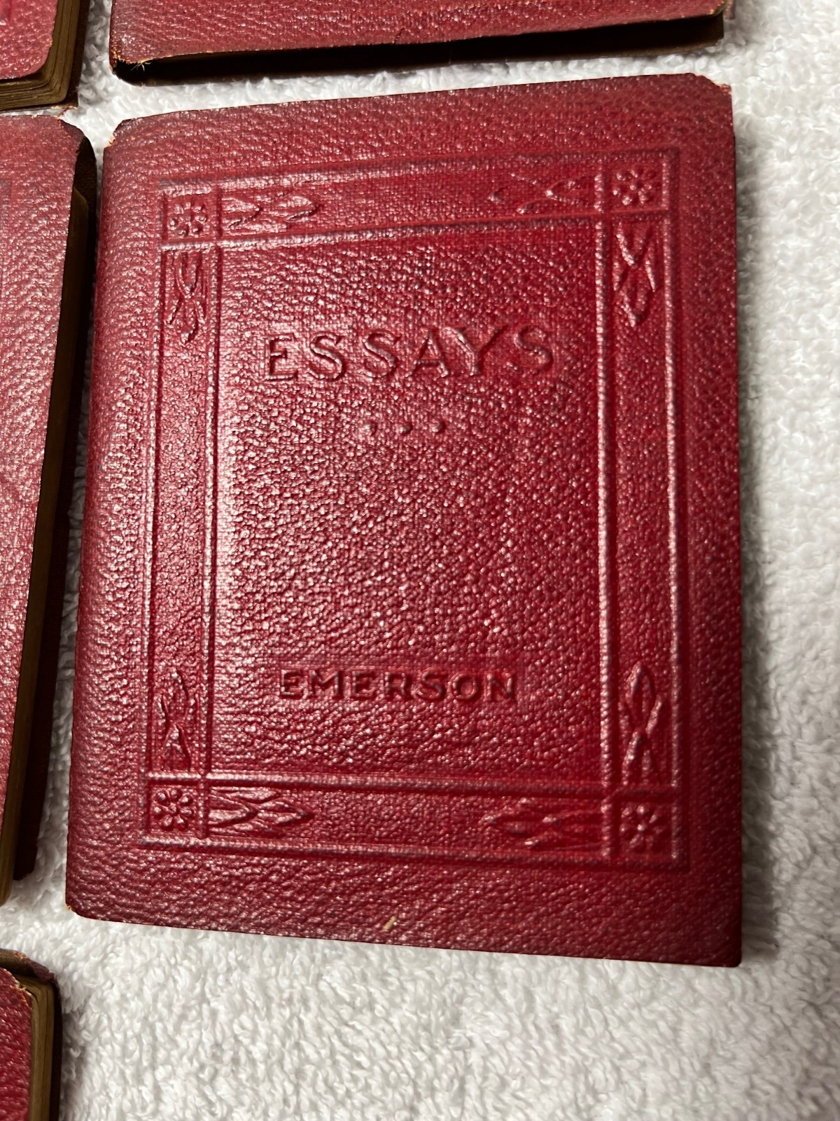 22 LITTLE LEATHER LIBRARY BOOKS 1920s Red Miniature LOT No Duplicates Literature