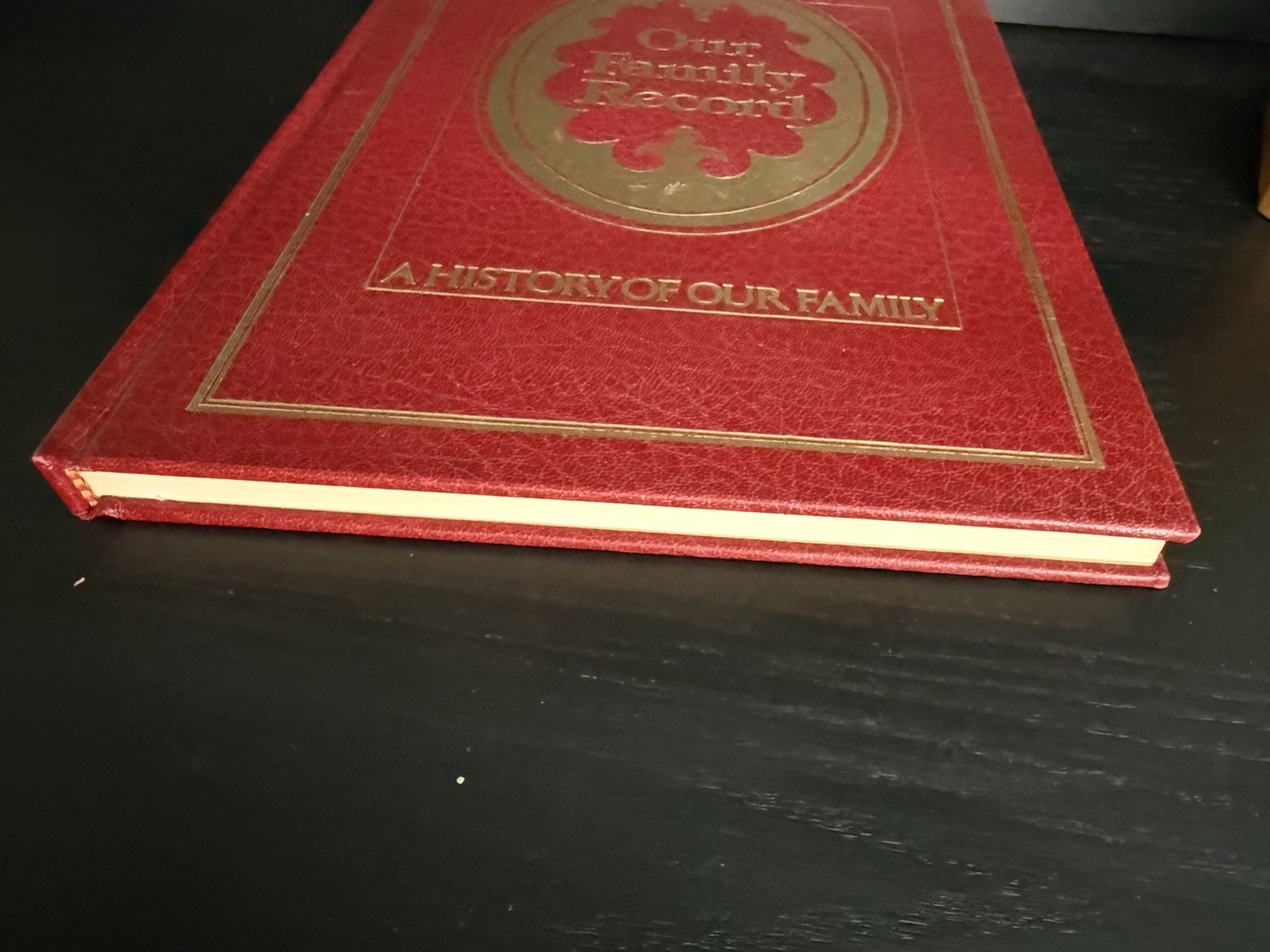 Our Family Tree Record Book 1977 A HISTORY OF OUR FAMILY Poplar Books