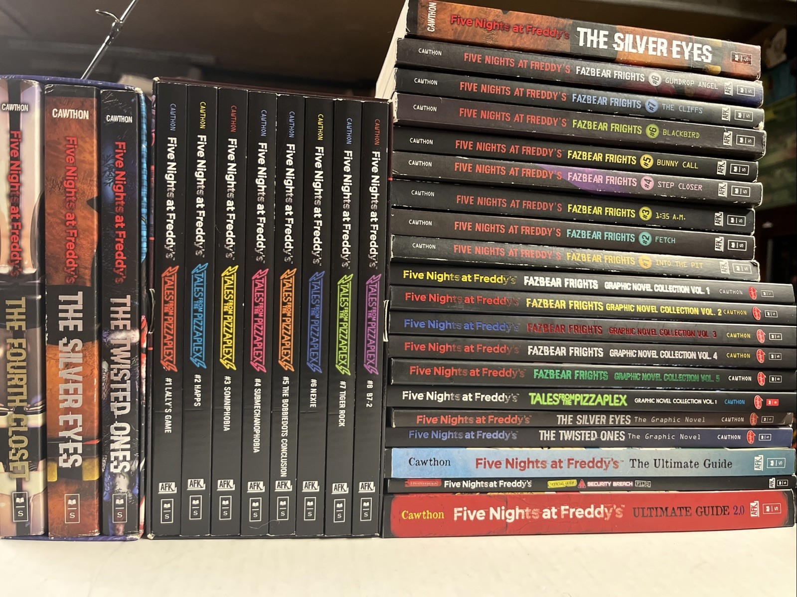 Five Nights at Freddy’s Books Lot of 31 Graphix Paperback Fazebear Pizzaplex