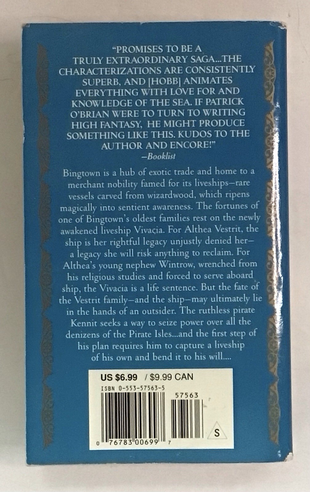 Robin Hobb Fantasy SHIP OF MAGIC LiveShip Traders Book 1 PB