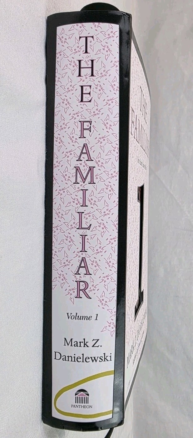 Familiar, Volume 1 : One Rainy Day in May by Mark Z. Danielewski (2015, Trade…