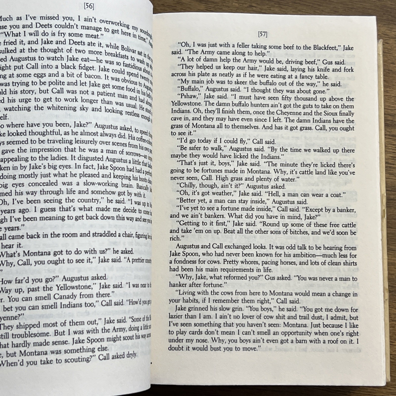 LONESOME DOVE A Novel by Larry McMurtry – 1985 – First Book Club Edition HCDJ