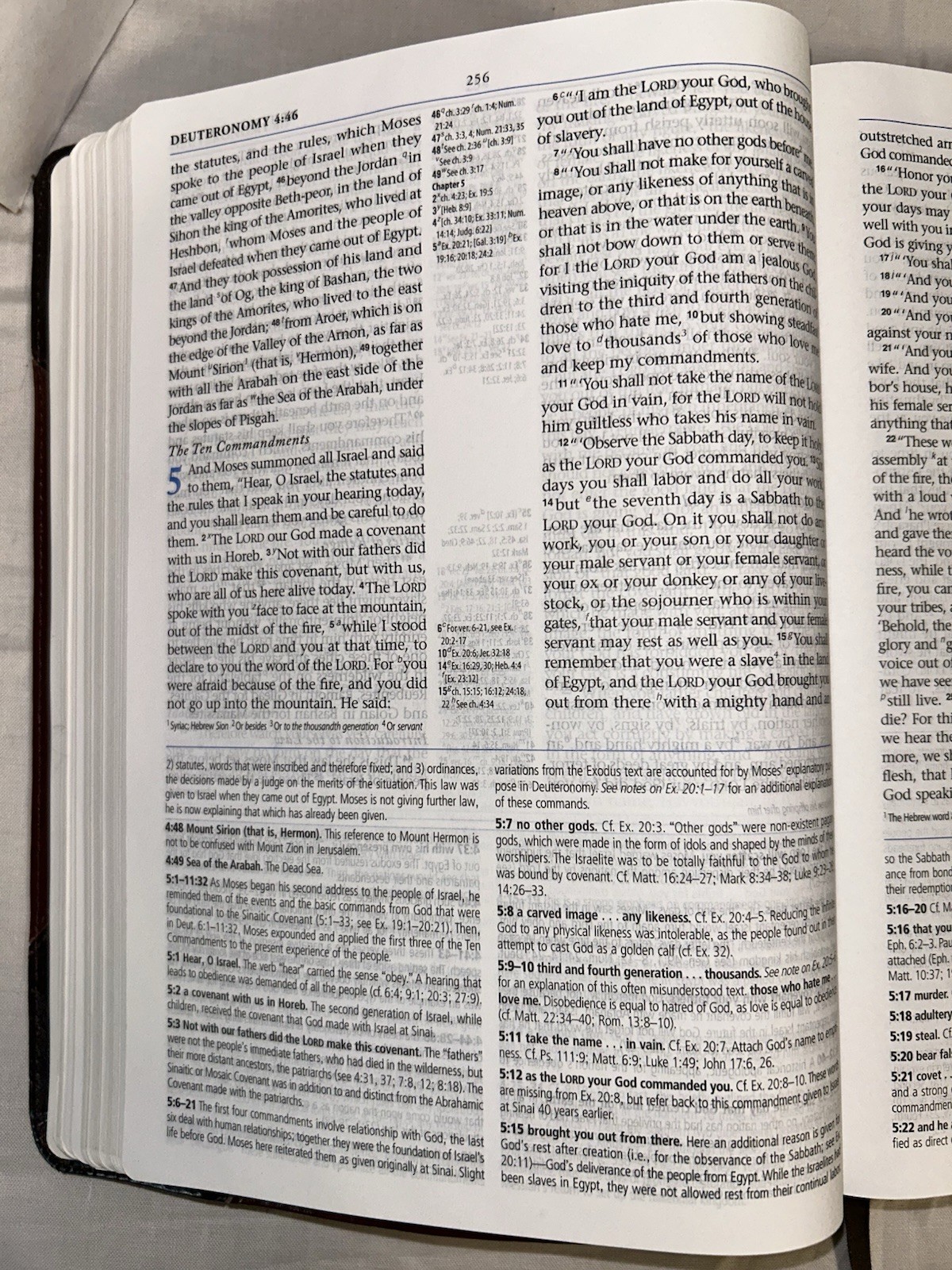 ESV John MacArthur Study Bible-Genuine Leather-Crossway-2011