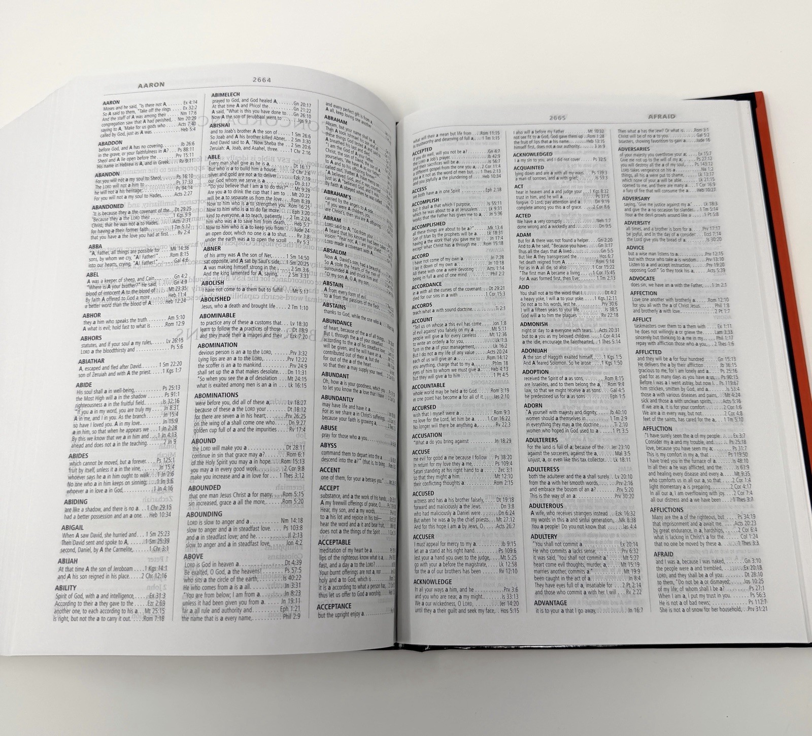 ESV Study Bible: English Standard Version 2,752 Pages Old & New Testaments