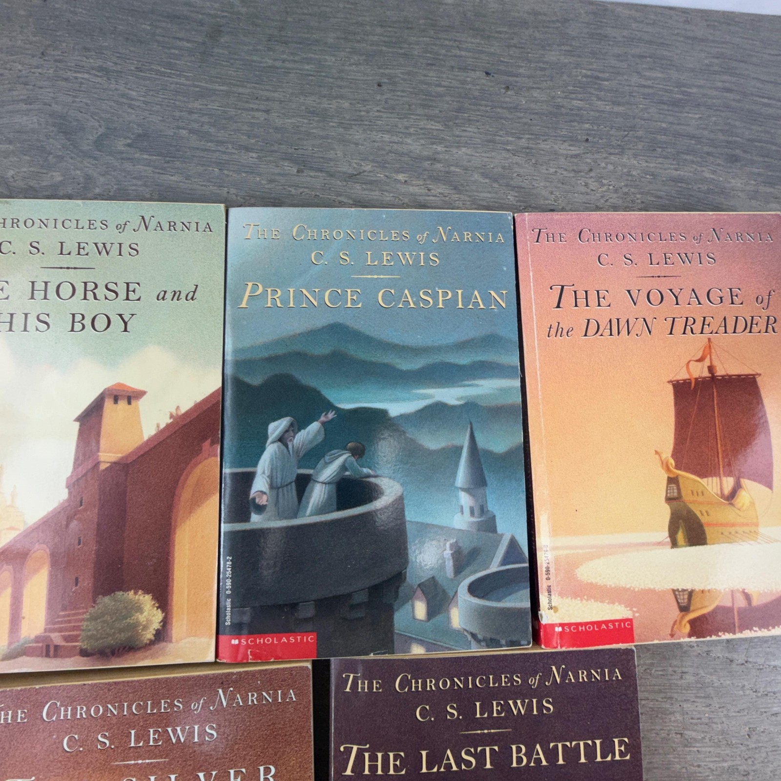 Chronicles Of Narnia C.S. Lewis Lot 5 Scholastic Paperback Books Set Multicolor
