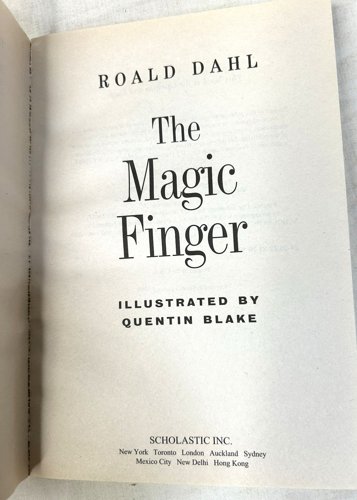 Matilda, The Twits,Esio Trot, Magic Finger, Giraffe and the Pelly By Roald Dahl