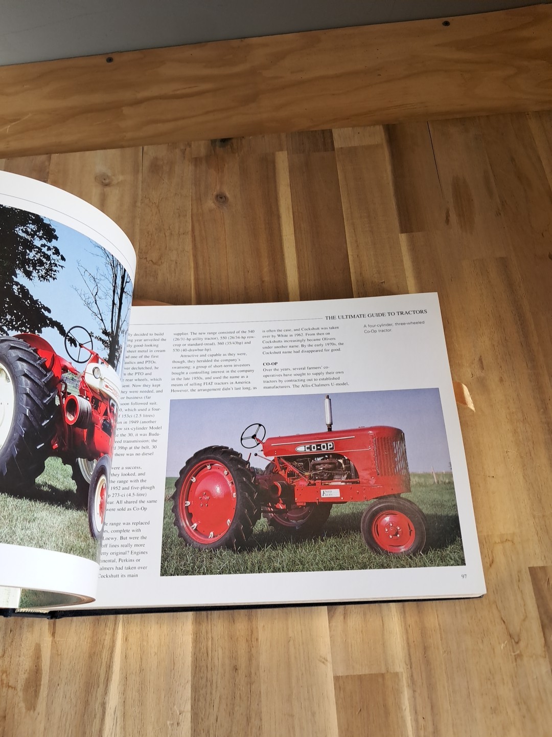Chartwell Books huge book The Ultimate Guide to Tractors by Jim Glastonbury P80