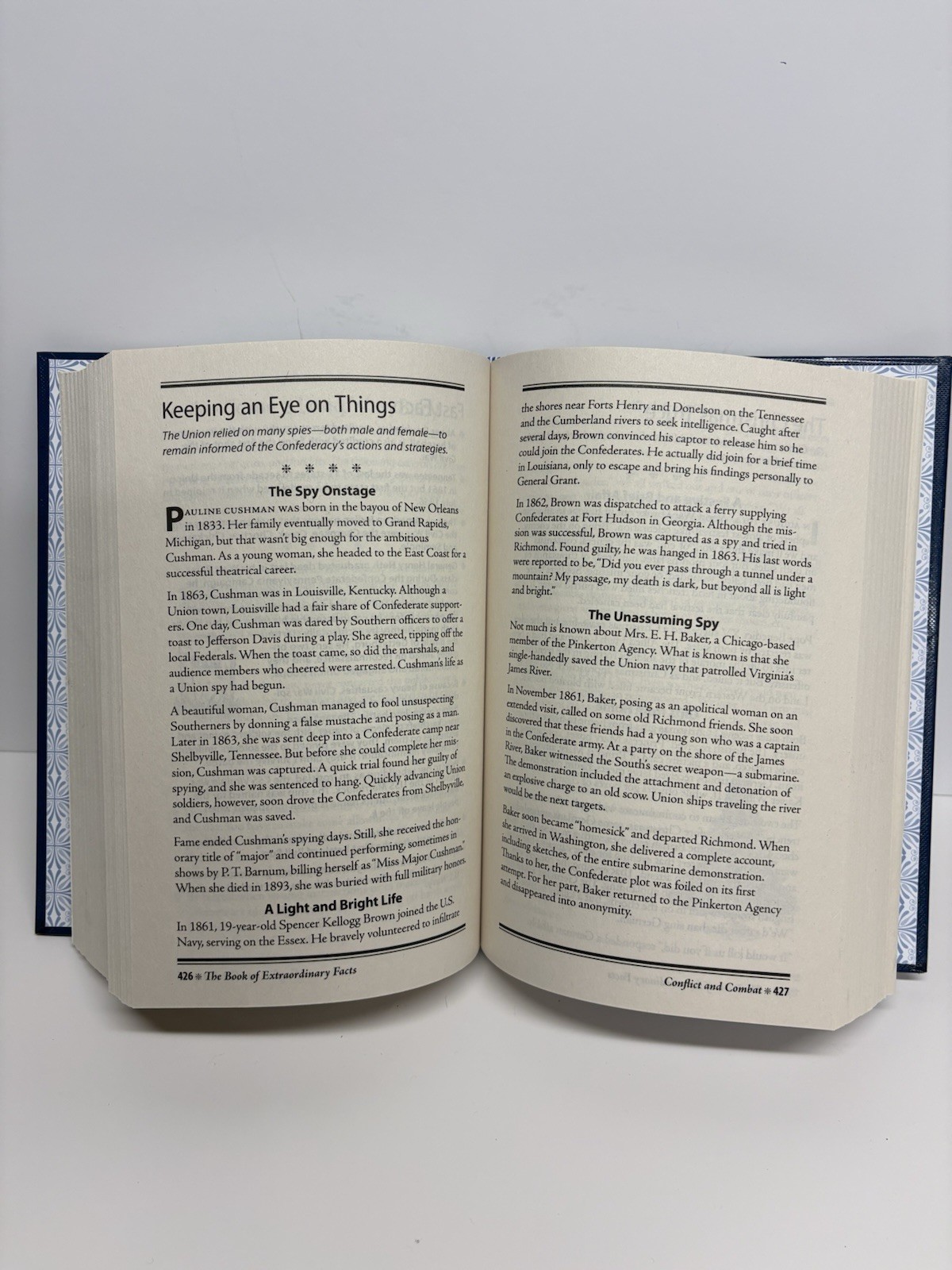 Hardcover Book Of Extraordinary Facts 704 Pages Of Trivia Facts