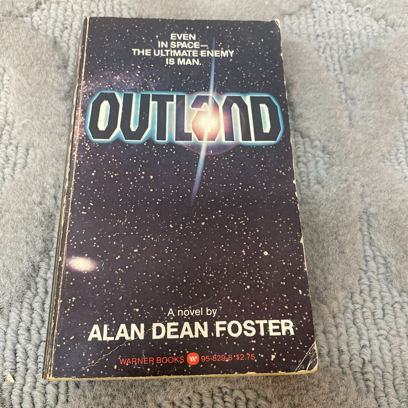 Outland Science Fiction Paperback Book by Alan Dean Foster Warner Books 1981